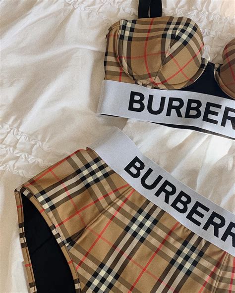 Burberry insta